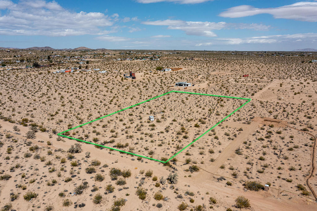 MLS #219128780PS image #2