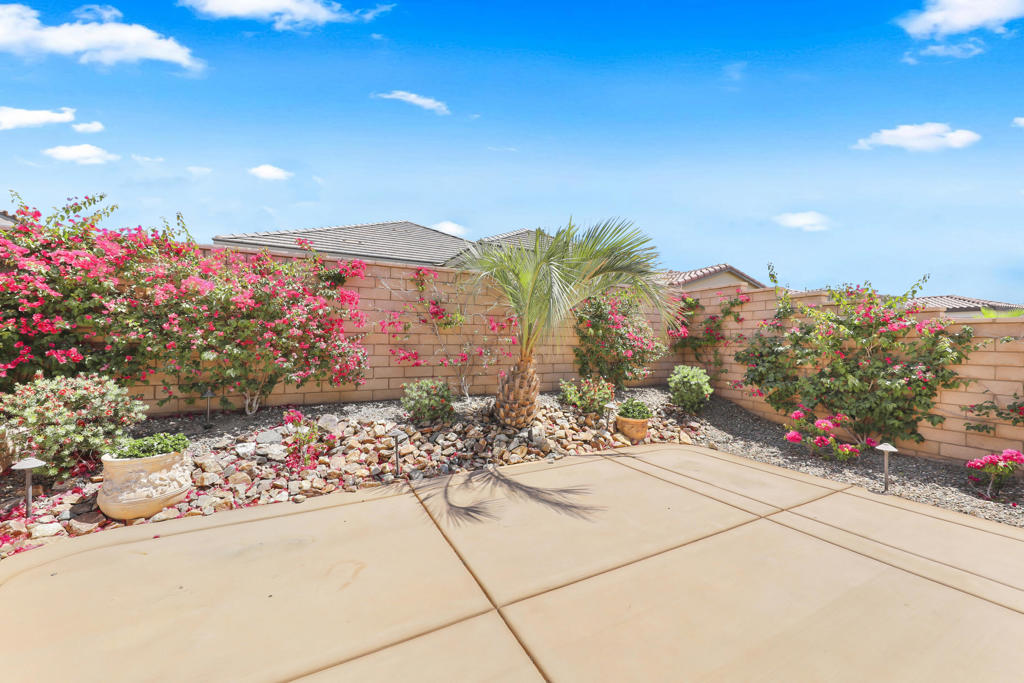 MLS #219128929DA image #24