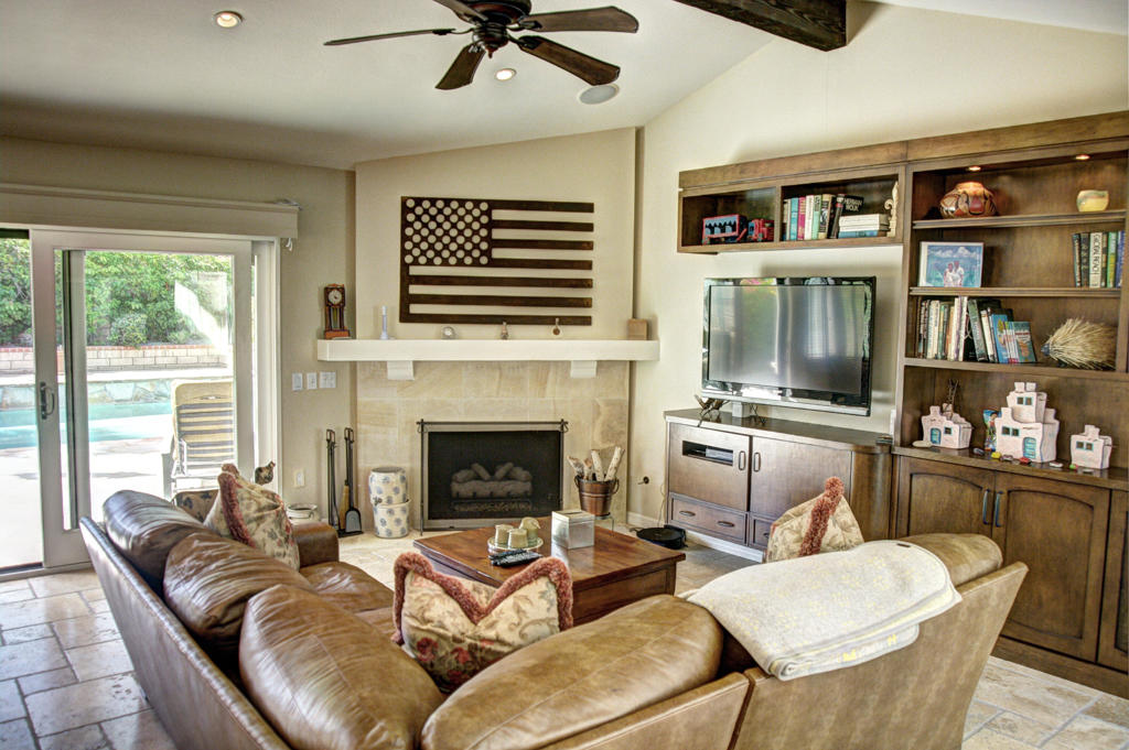 MLS #219129037DA image #3