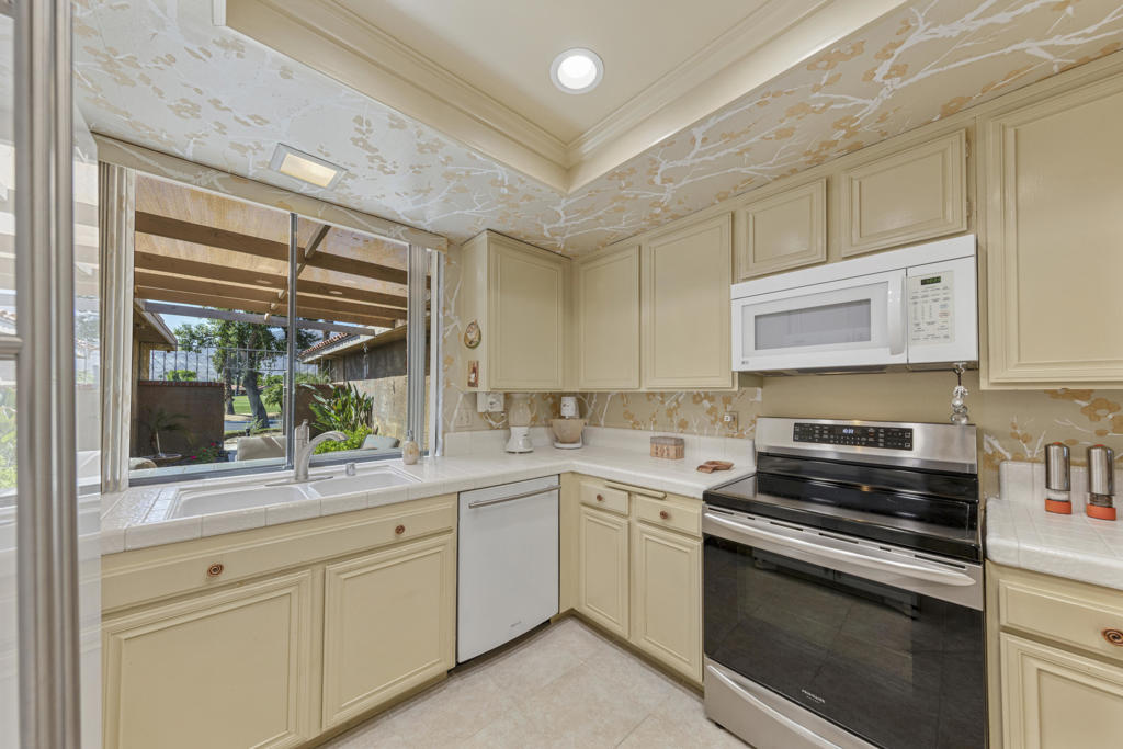 MLS #219129117DA image #13