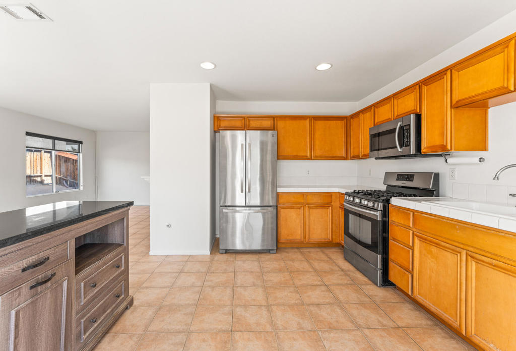 MLS #219129673DA image #12