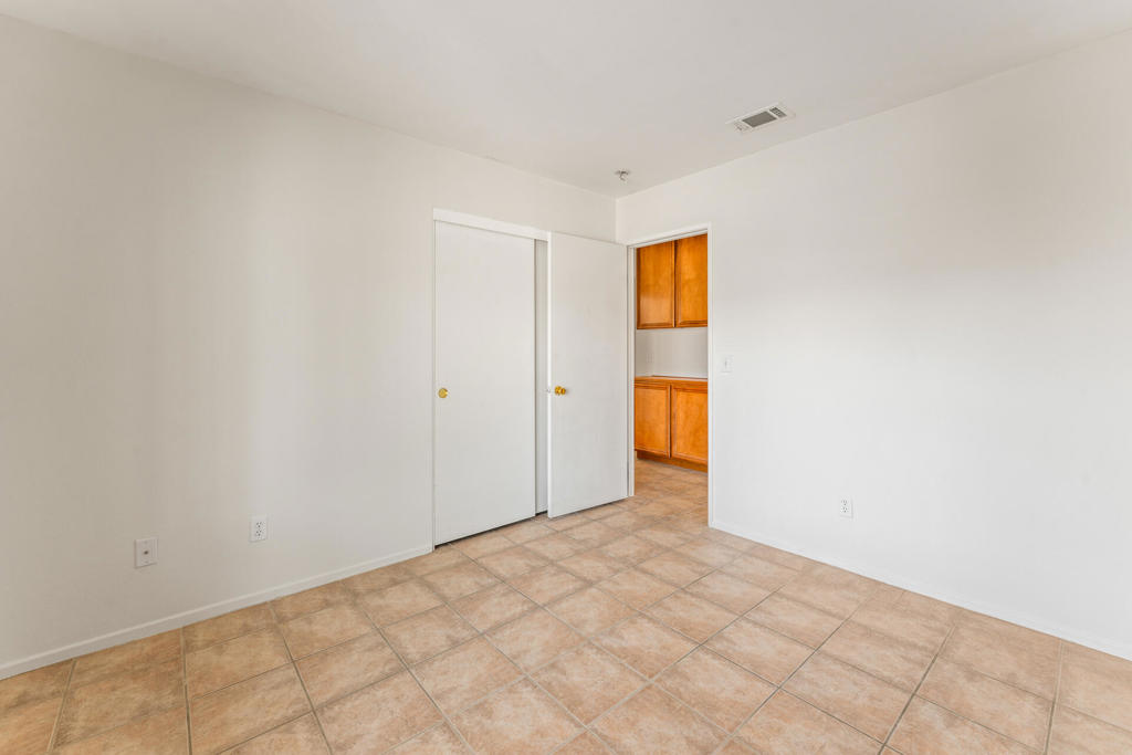 MLS #219129673DA image #16