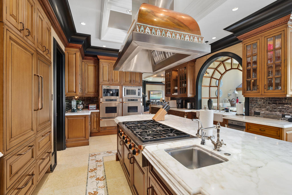 MLS #219129842DA image #16