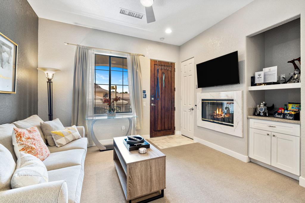 MLS #219129881DA image #5