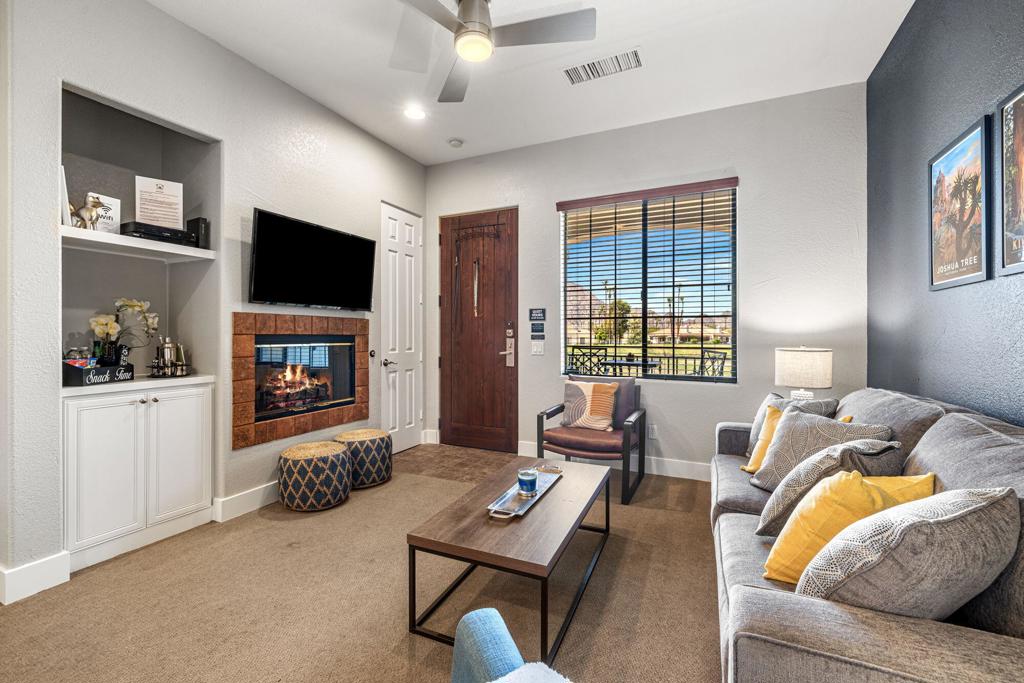 MLS #219129882DA image #10