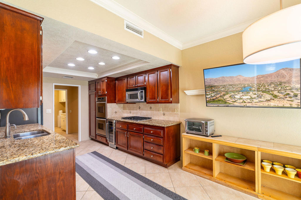 MLS #219129942DA image #16