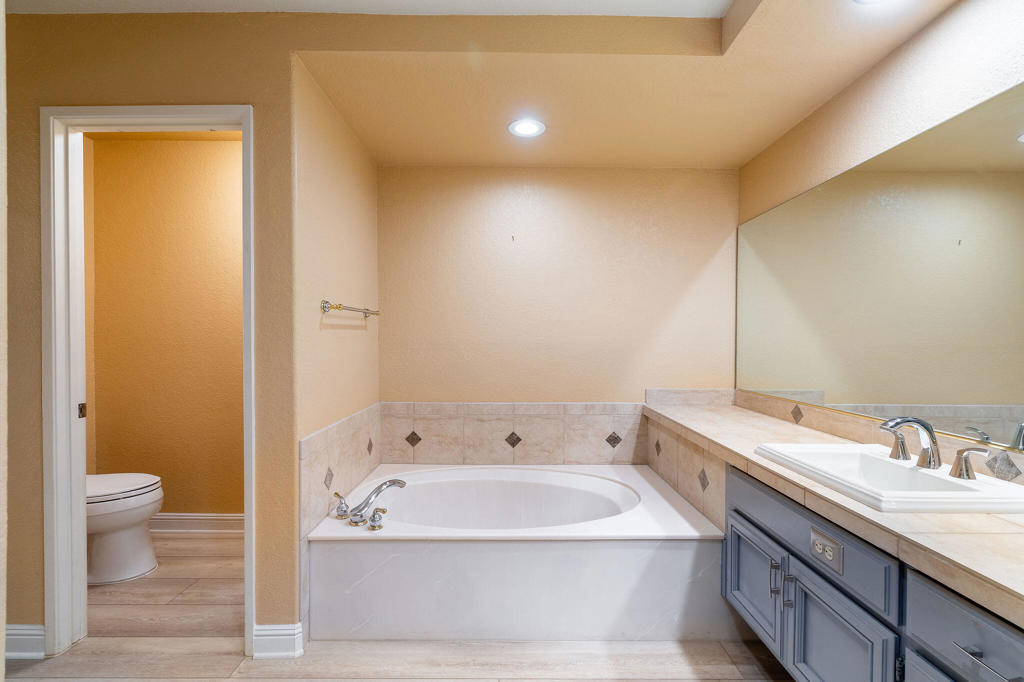 MLS #219129942DA image #25