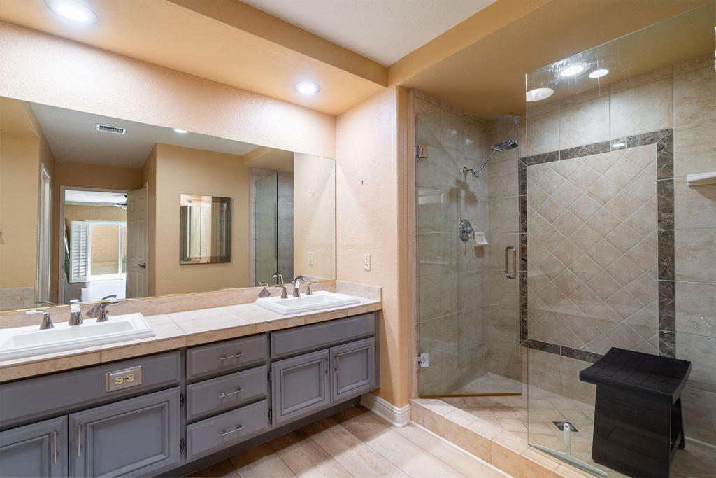 MLS #219129942DA image #26