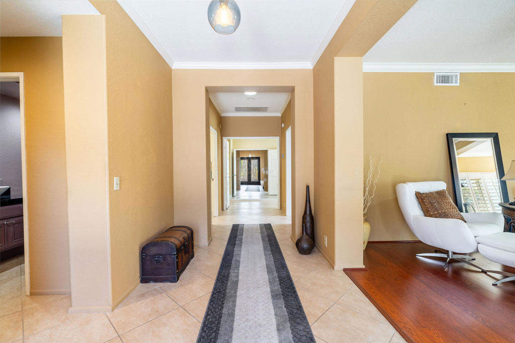 MLS #219129942DA image #7