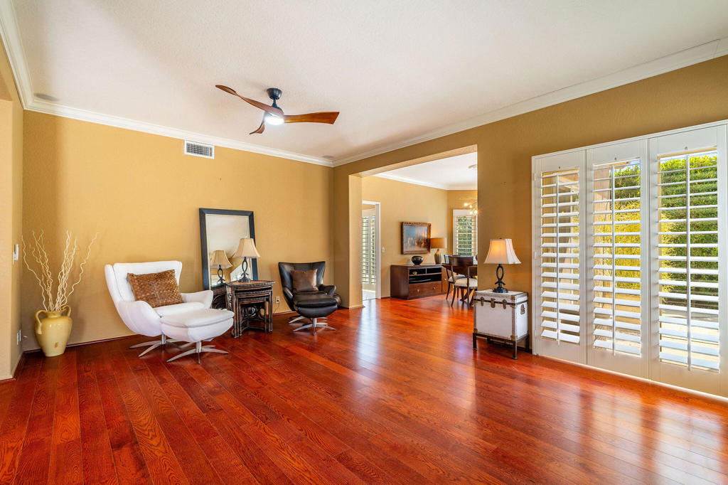 MLS #219129942DA image #8