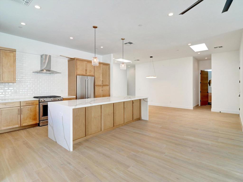 MLS #219130090DA image #12