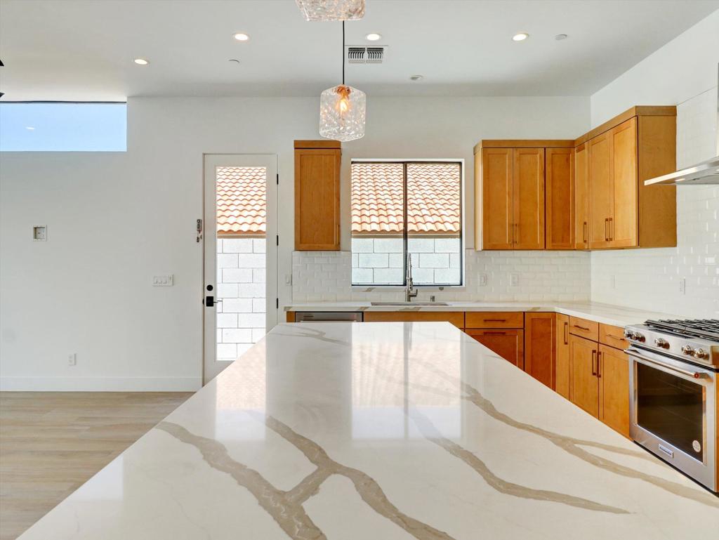 MLS #219130090DA image #17