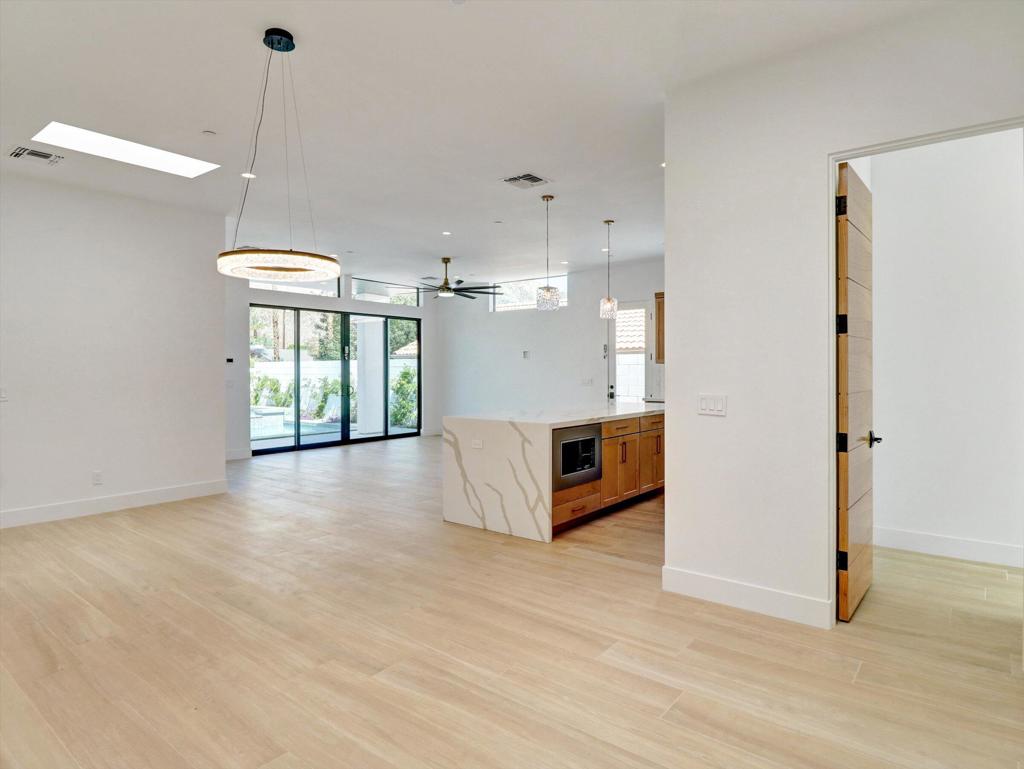 MLS #219130090DA image #19