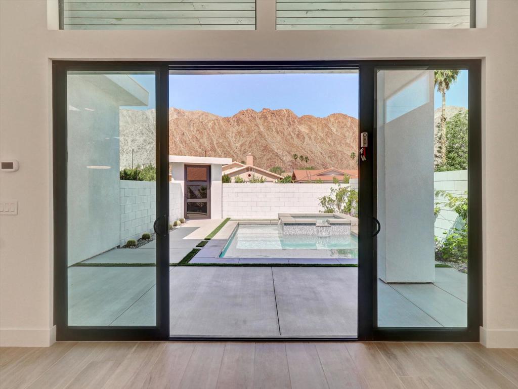 MLS #219130090DA image #2