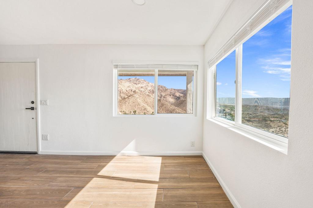 MLS #219130108DA image #17