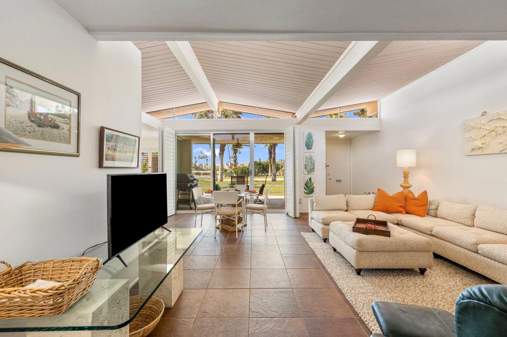 MLS #219130218DA image #10