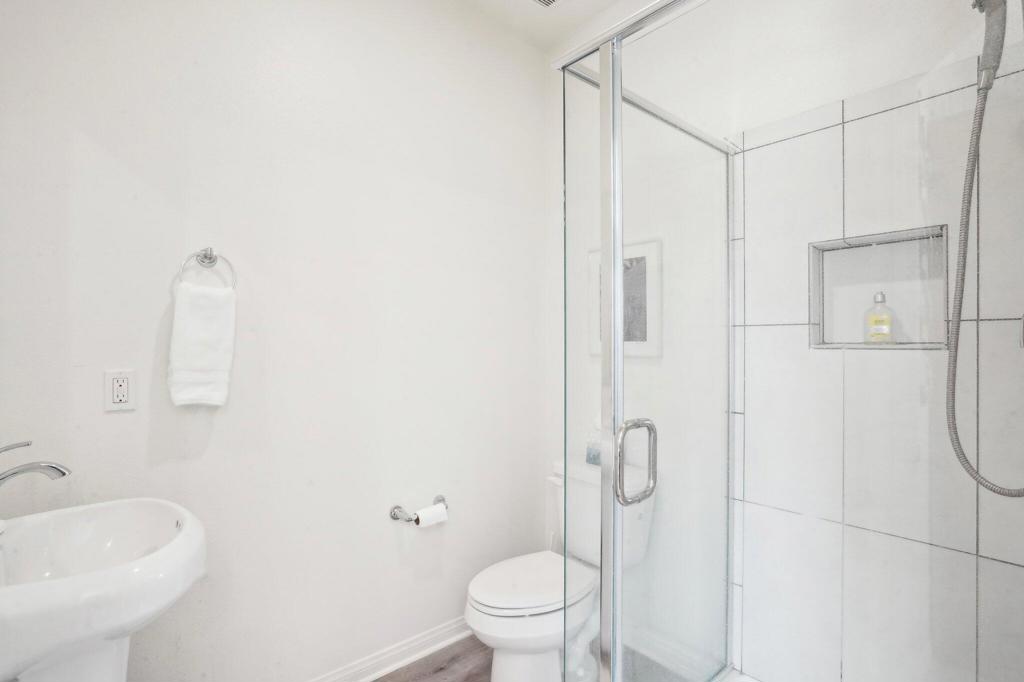 MLS #219130224DA image #31