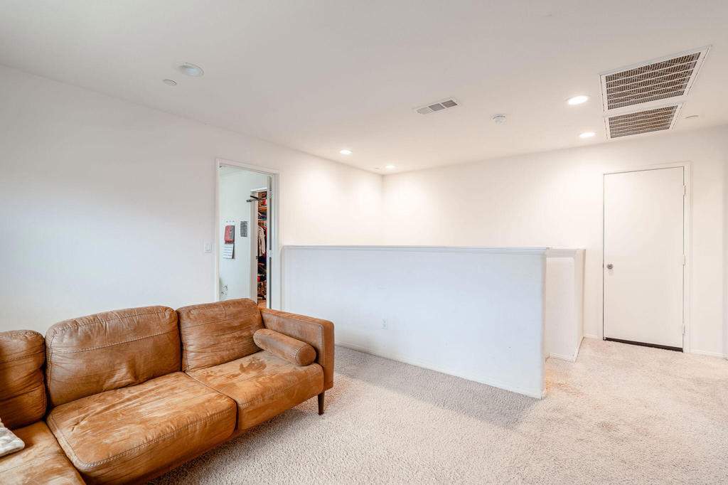 MLS #219130316PS image #22