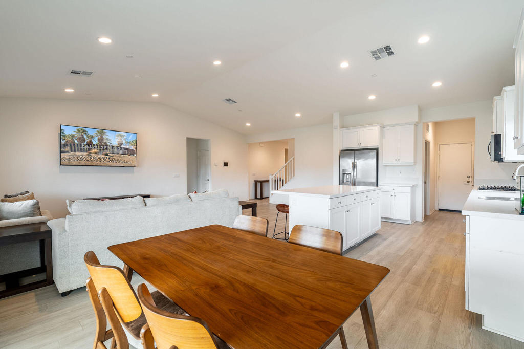 MLS #219130316PS image #7