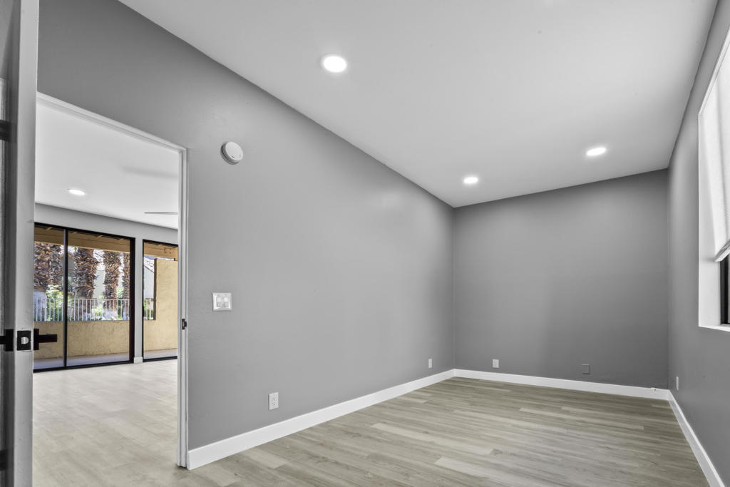 MLS #219130336DA image #16