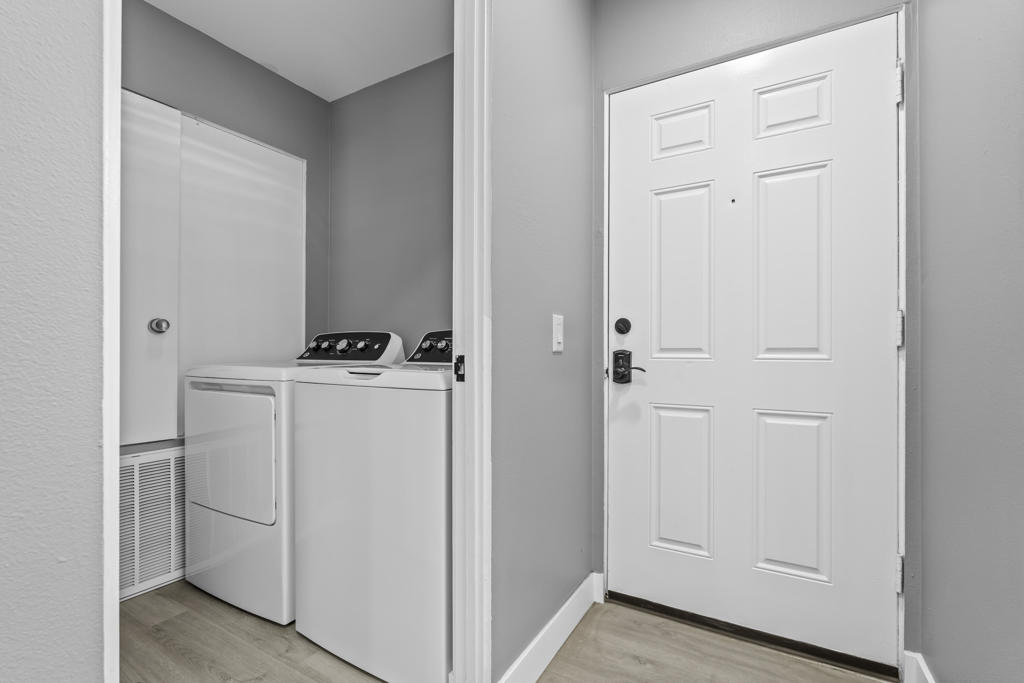 MLS #219130336DA image #17