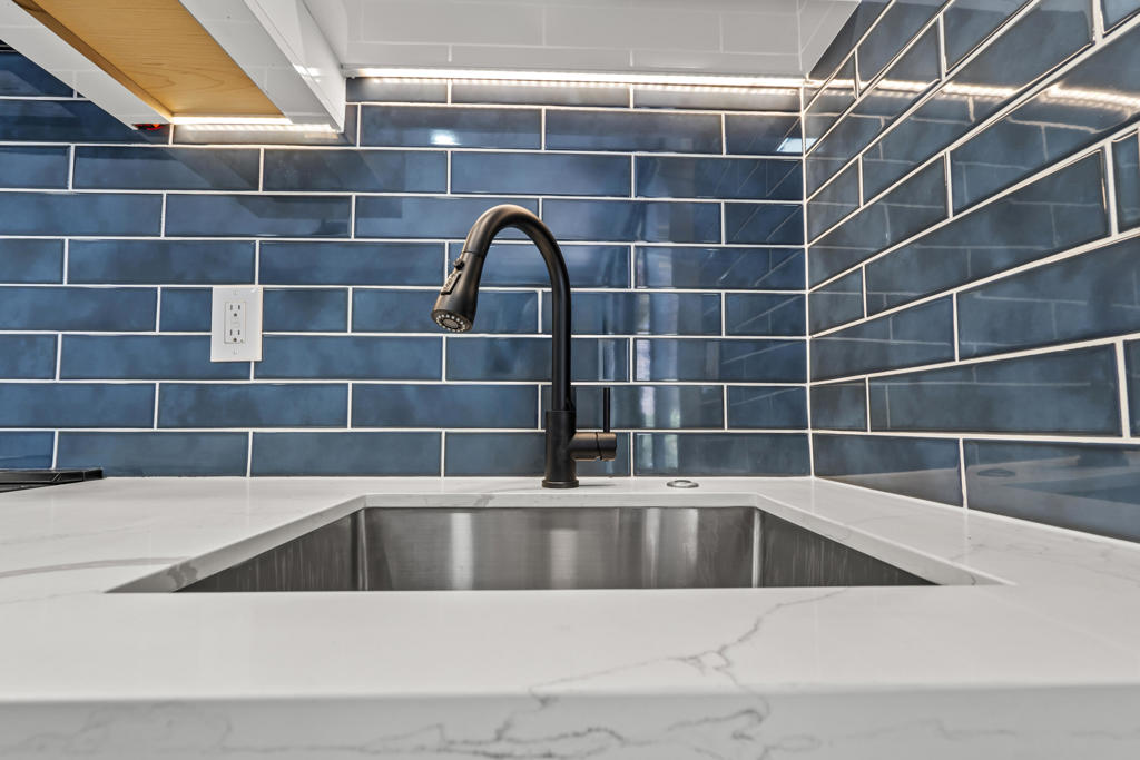 MLS #219130336DA image #9