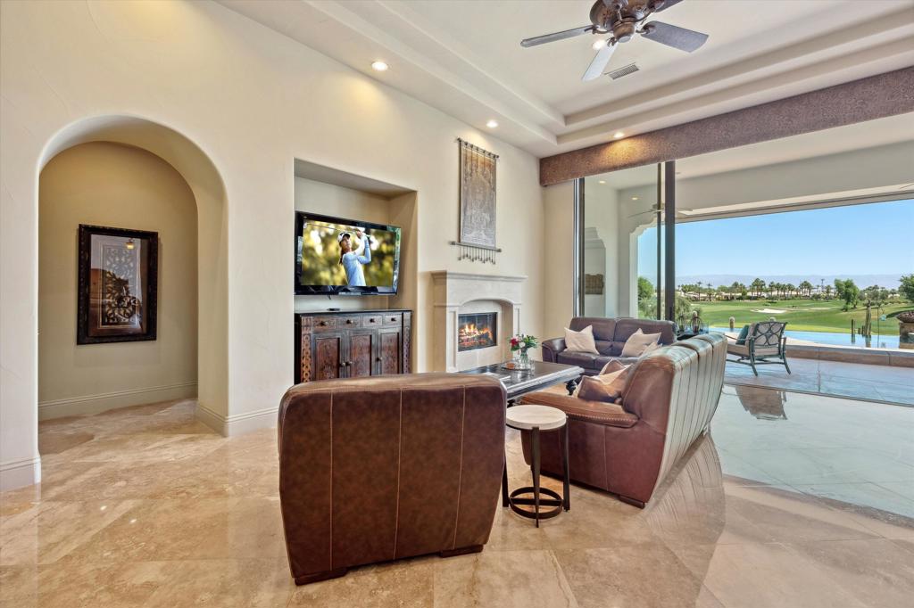 MLS #219130399DA image #13