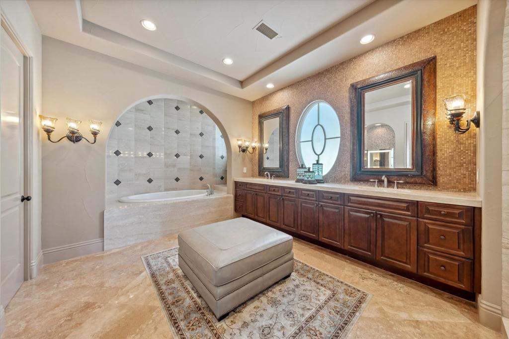 MLS #219130399DA image #25