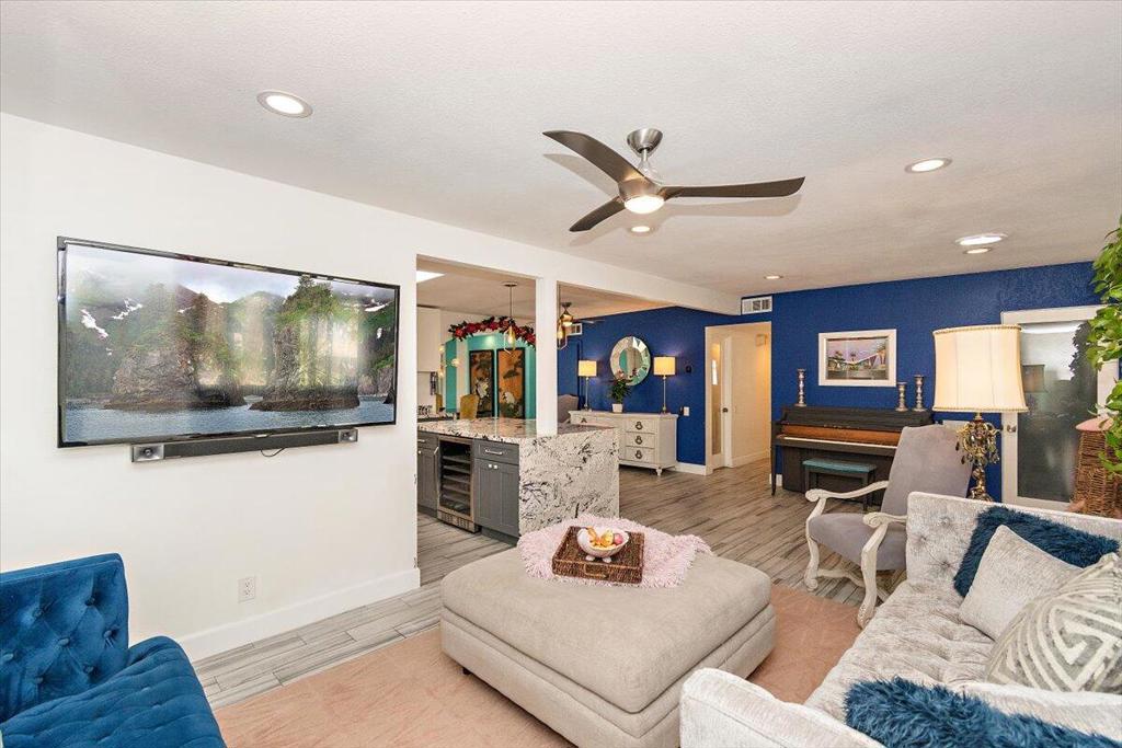 MLS #219130591DA image #4