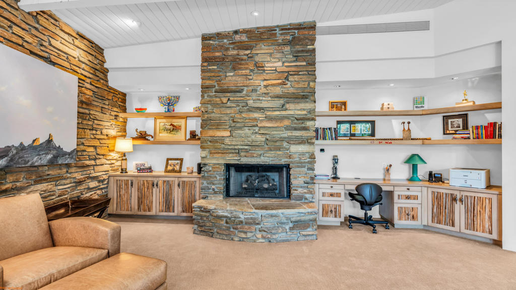 MLS #219130599DA image #36