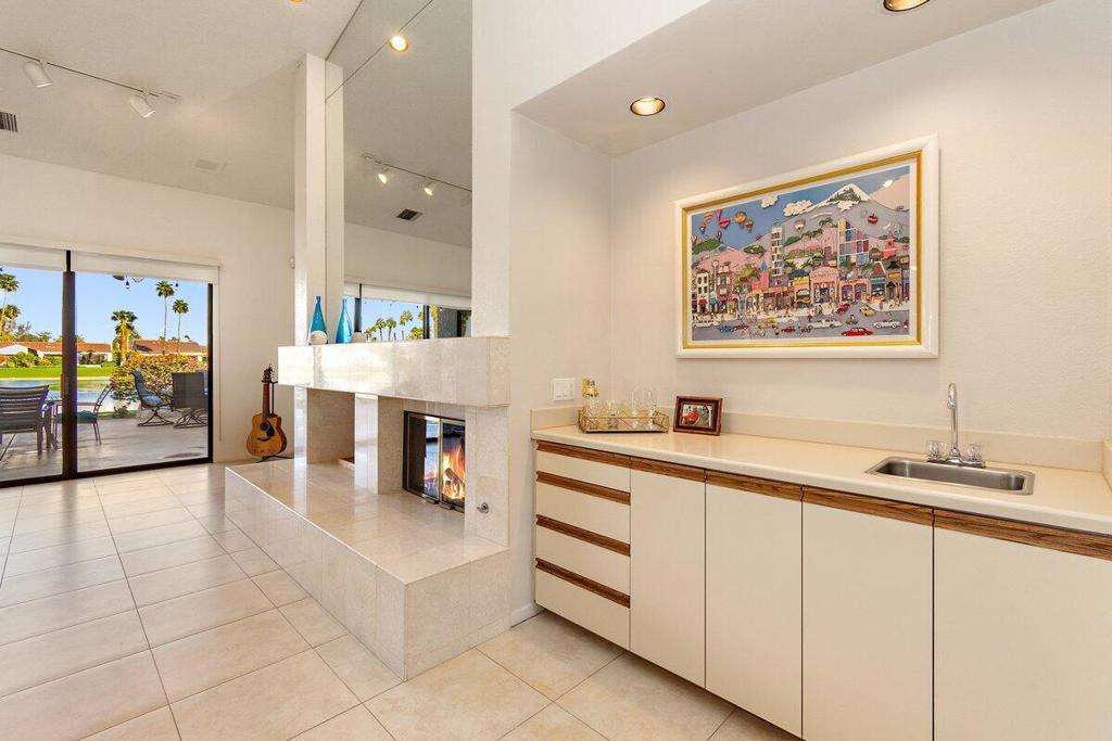 MLS #219130622DA image #10