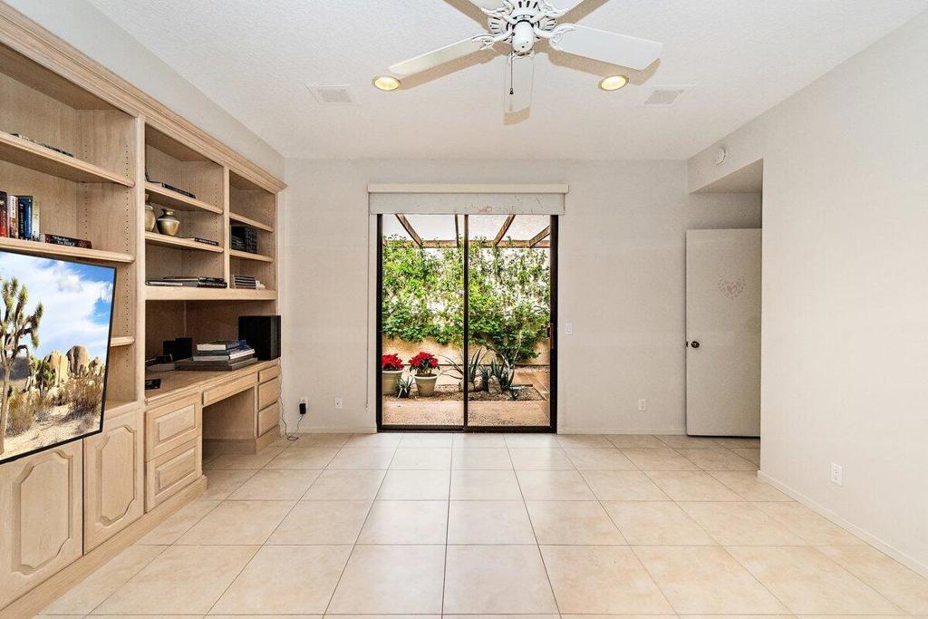 MLS #219130622DA image #32