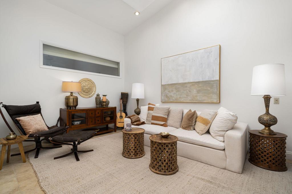 MLS #219130627DA image #11