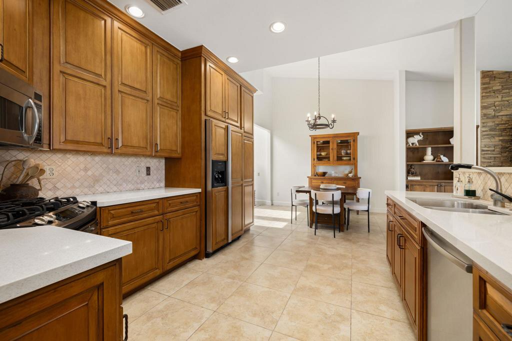 MLS #219130627DA image #23