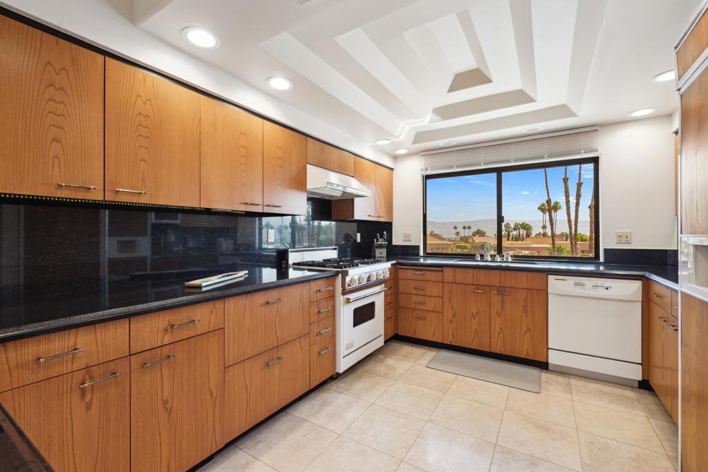 MLS #219130645DA image #23