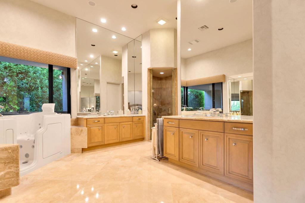 MLS #219130674DA image #16