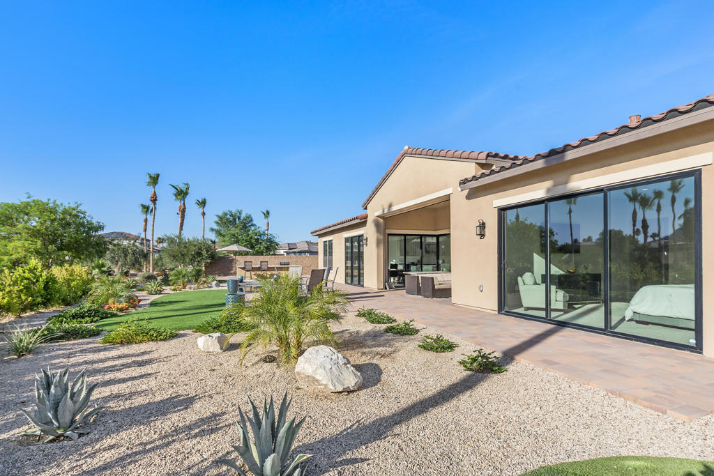 MLS #219130694DA image #9