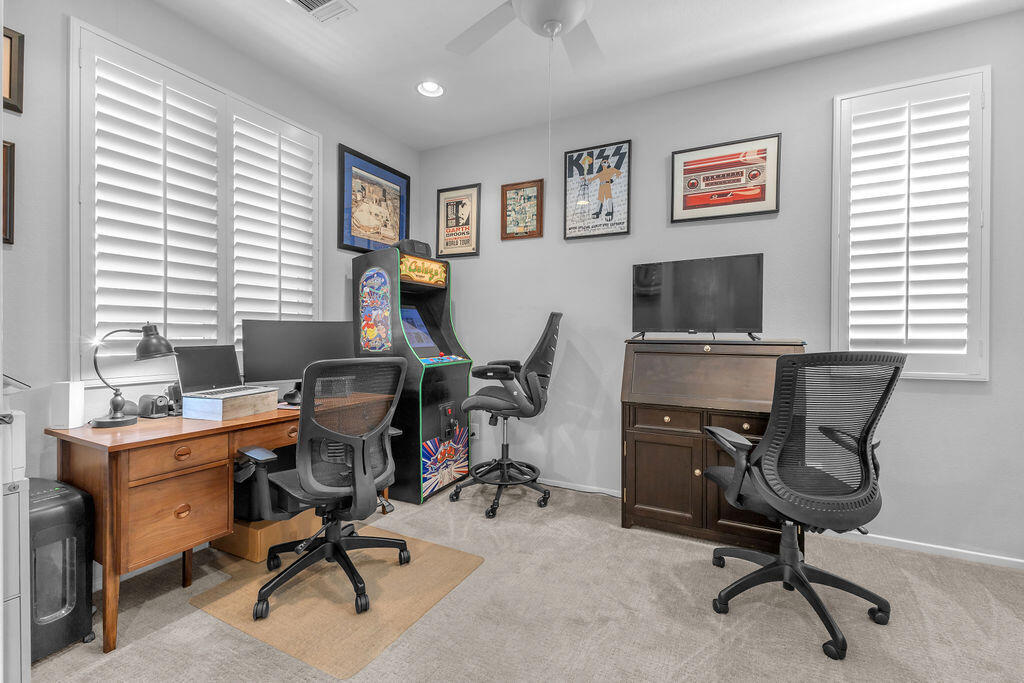 MLS #219130715DA image #16