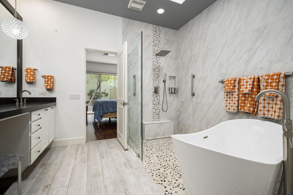 MLS #219130785DA image #22