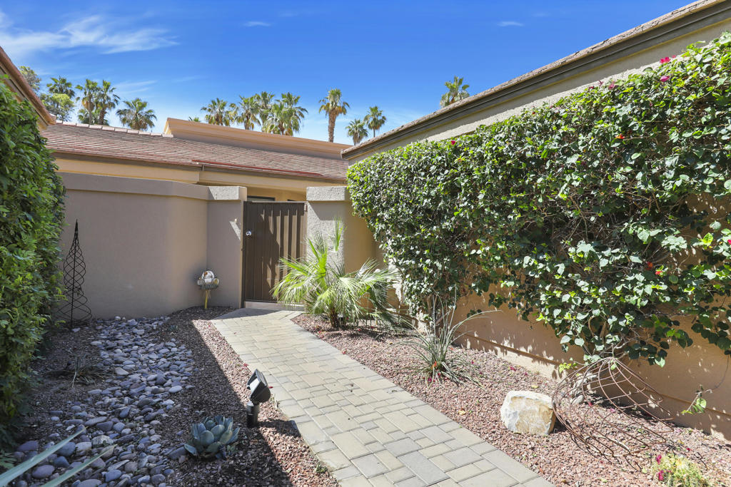 MLS #219130853DA image #2