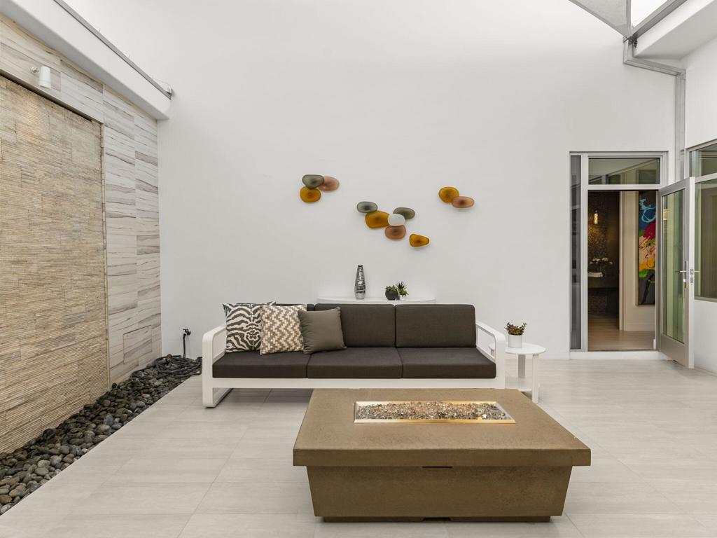 MLS #219131072DA image #17