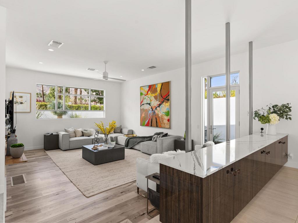 MLS #219131072DA image #7