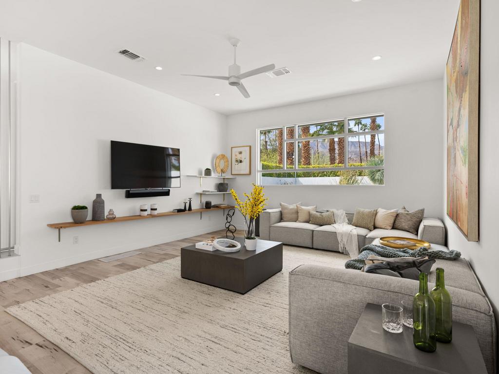 MLS #219131072DA image #8