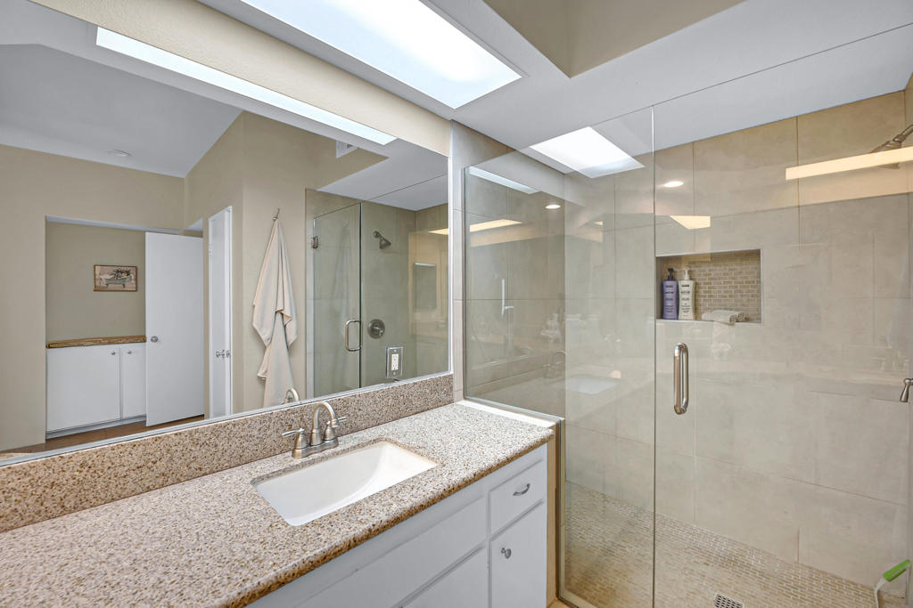 MLS #219131106DA image #17