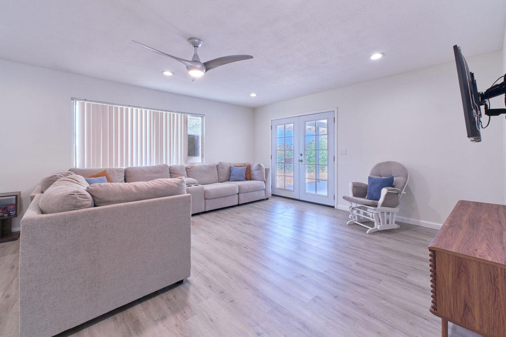 MLS #219131109DA image #38