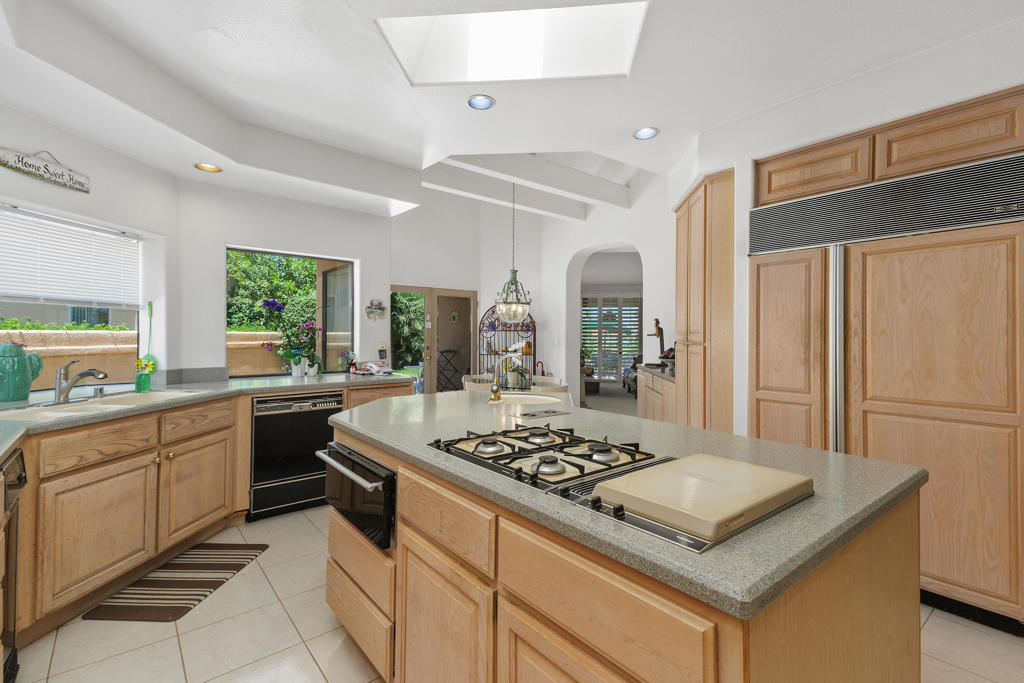 MLS #219131185DA image #18