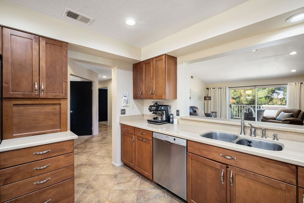 MLS #219131188DA image #13