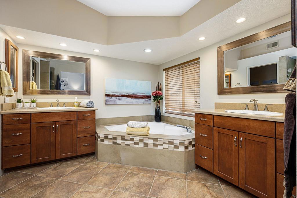 MLS #219131188DA image #27