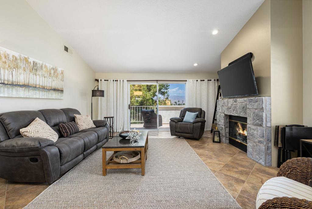 MLS #219131188DA image #4