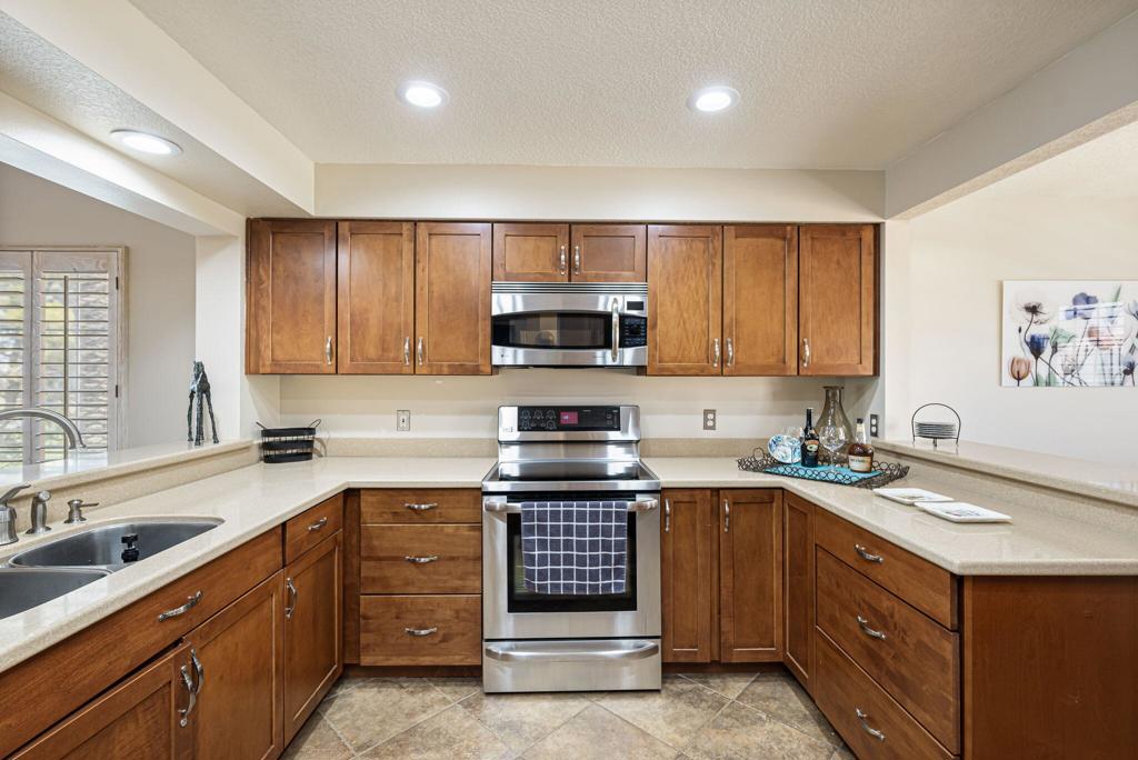 MLS #219131188DA image #9